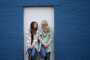 best-friends-1534506_1920.jpg